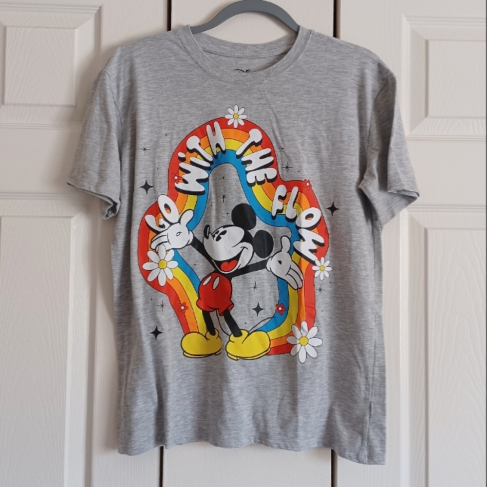 Disney XL Rainbow Mickey Mouse Short Sleeve Gray T-shirt Cute Phrase Colorful